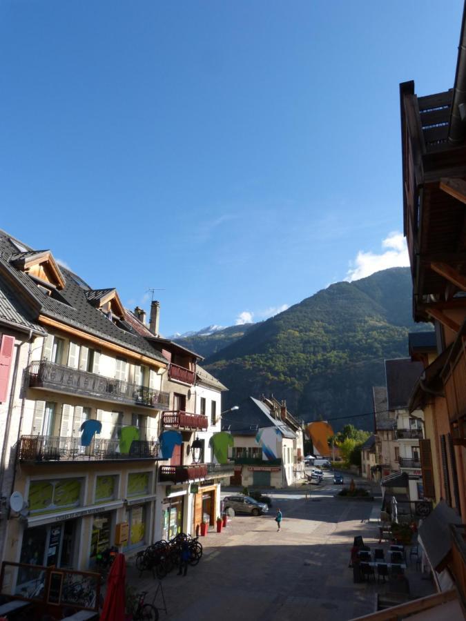 Appartement Grenat Bourg D'Oisans Le Bourg-dʼOisans Buitenkant foto